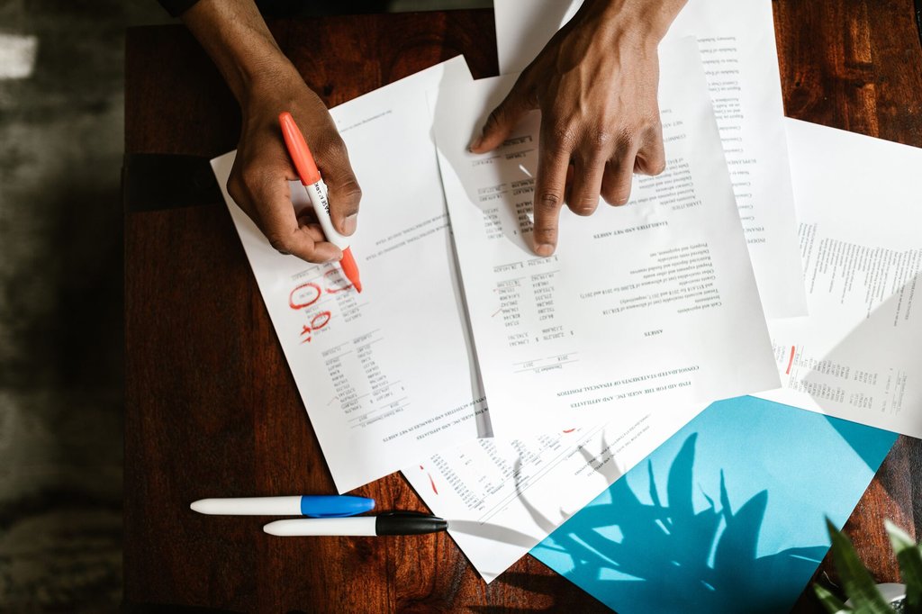 Adding up what another sales seat costs each month